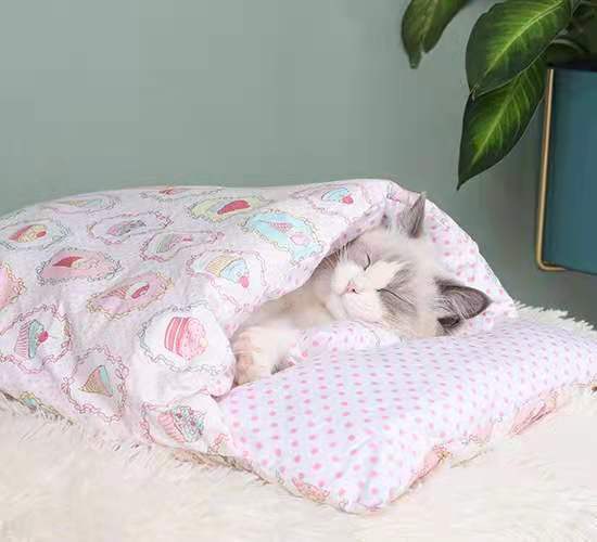 Dogs and Cats Boutique 16 2 color / L Cat Sleeping Bag Fairy Cat Litter Wind Semi-Closed Autumn And Winter Warm Cat Kennel (To Get Done)