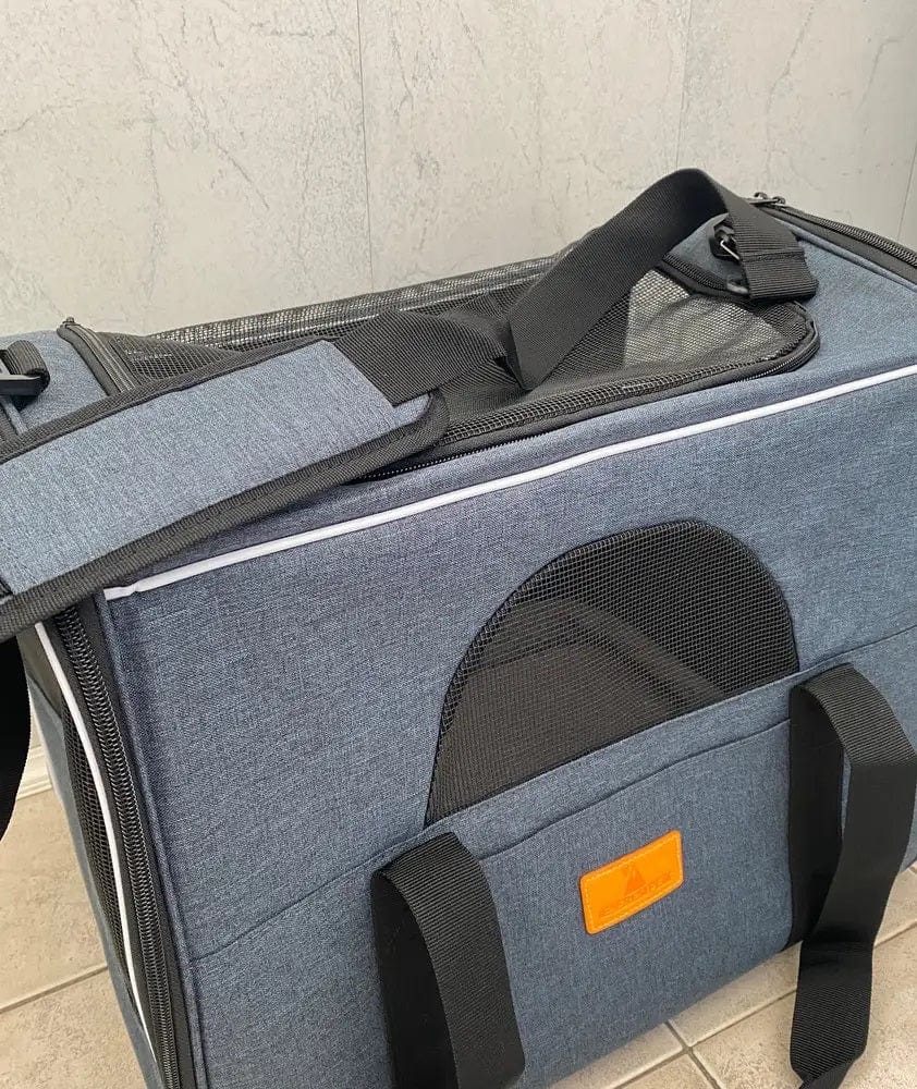 Dogs and Cats Boutique pet-bags Dark Blue Grey Luxe Voyager Pet Carrier