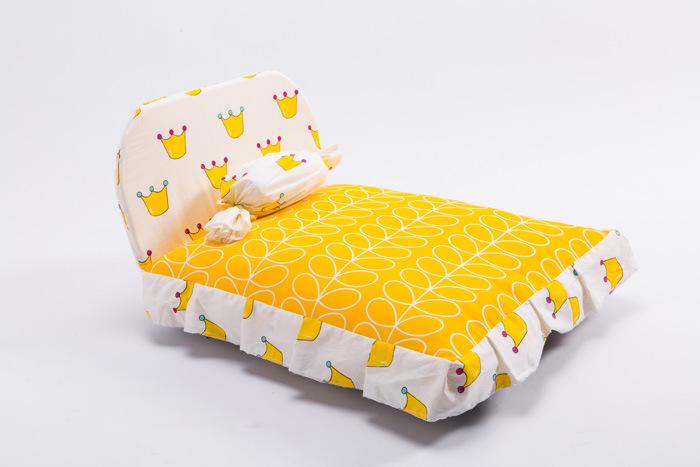 Dogs and Cats Boutique 9 Orange / M Super Padded Dog Queen Bed