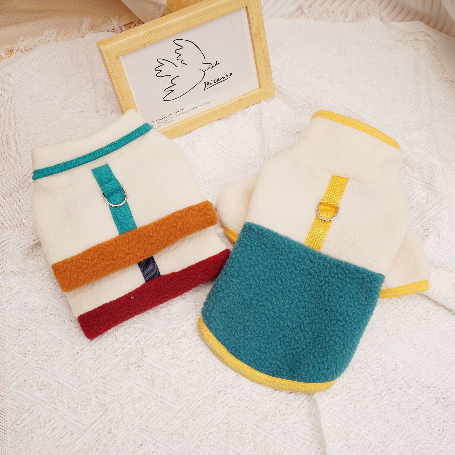 Dogs and Cats Boutique 6 Pet Autumn Winter Berber Fleece Thickened Sweatshirt Clothes (To Get Done)